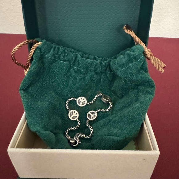 JAI Sterling Silver Peace Symbol Bracelet - Picture 2 of 8